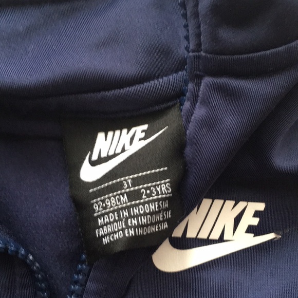 Nike 2 piece matching set “track suit” 3T - Picture 5 of 7